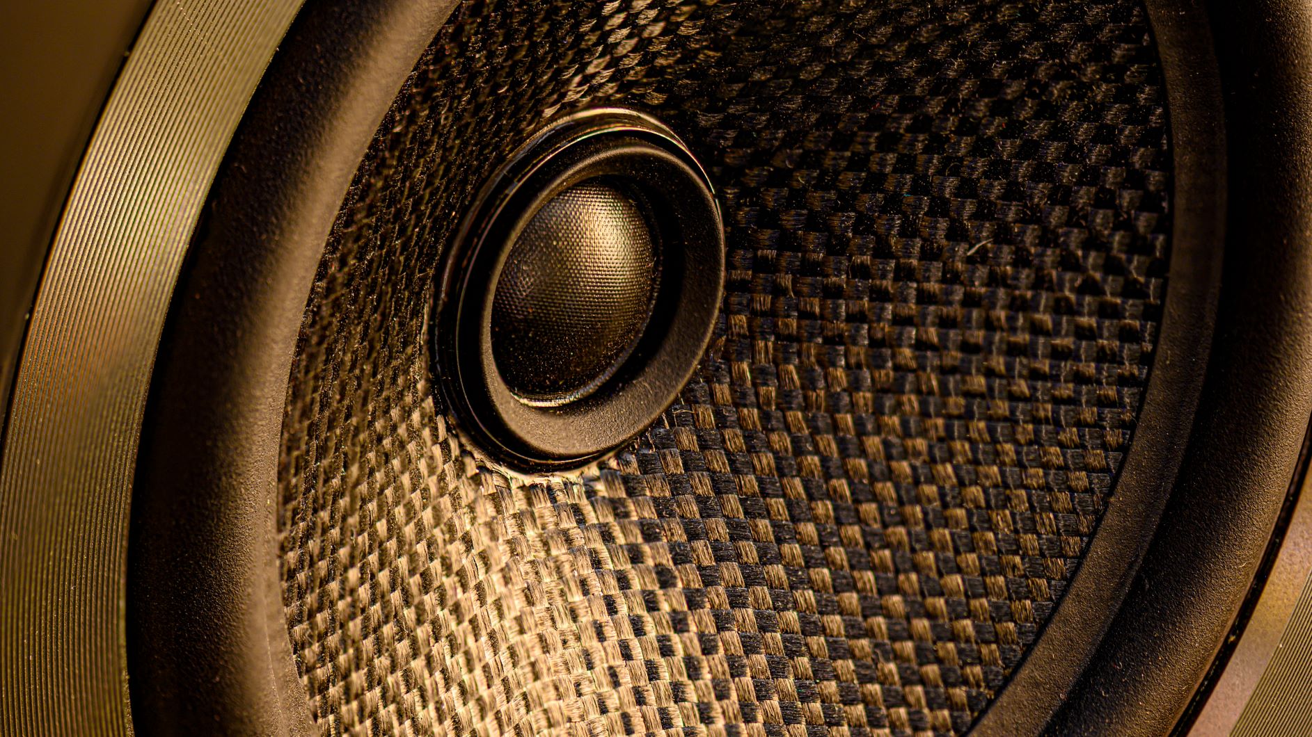 Live Demonstrations of Beats and Interference of Sound